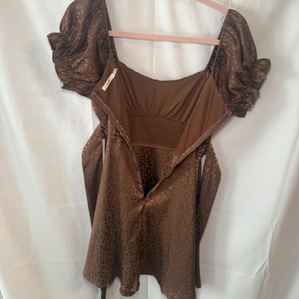 Mi Ami Brown Puff Sleeve Tie Waist Dress - Picture 2 of 5